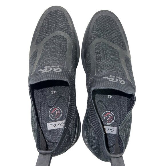 Athletic_Shoes